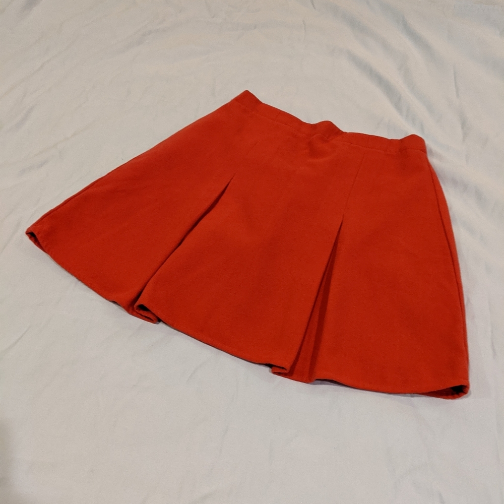 Forever 21 pleated mini skirt